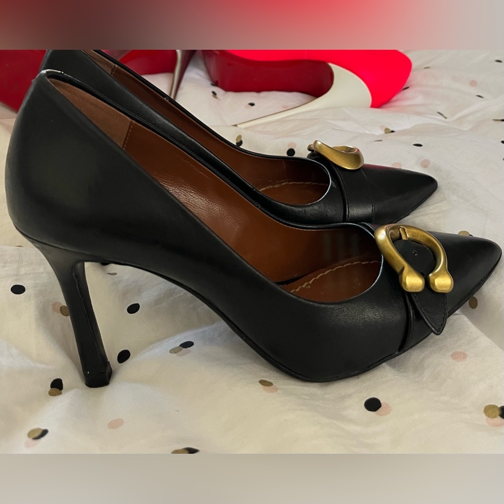 Authentic Coach Waverly Black Leather Pumps